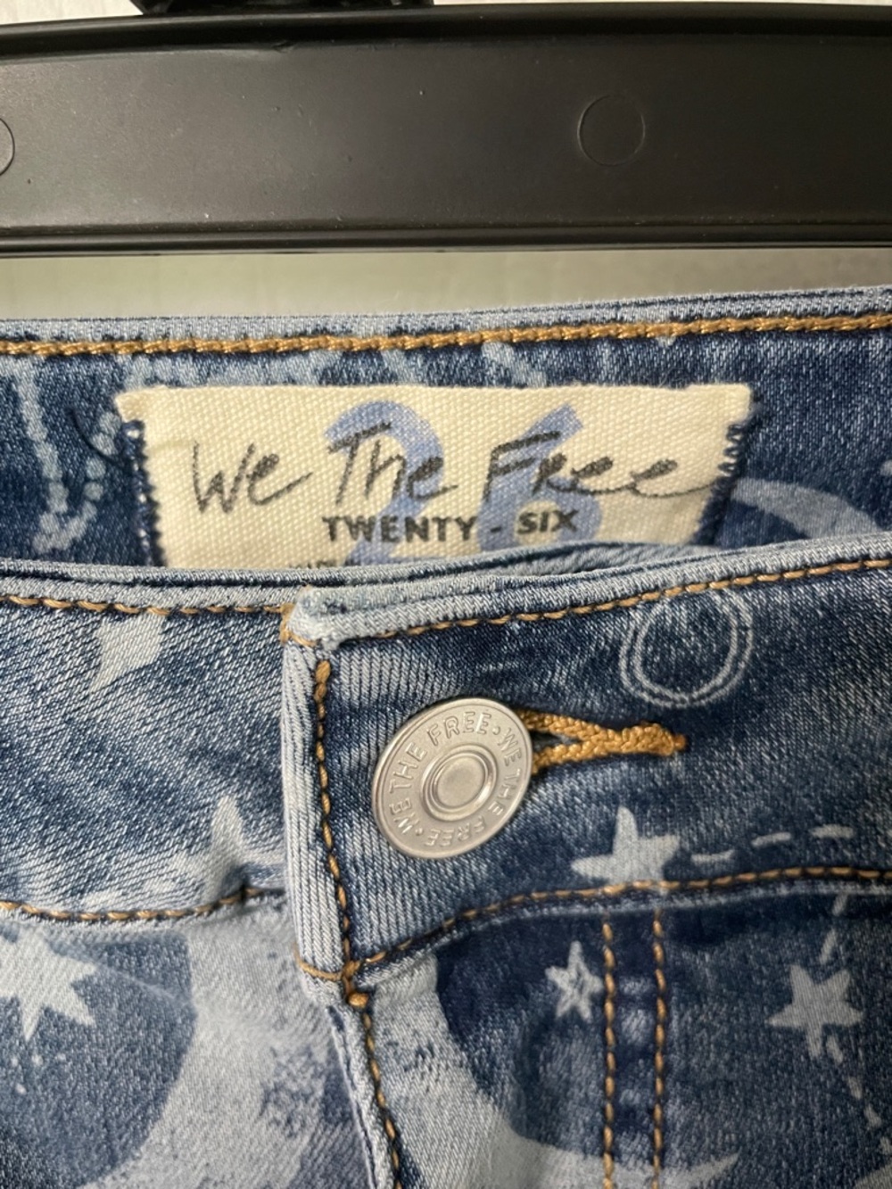Free People Just Float On Flare Jeans Like New Size 26 Celestial Moon Stars - Picture 6 of 12